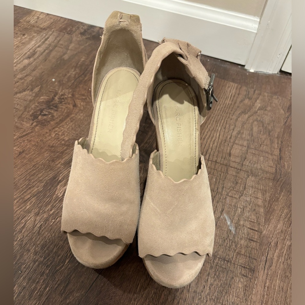 Marc fisher wedges